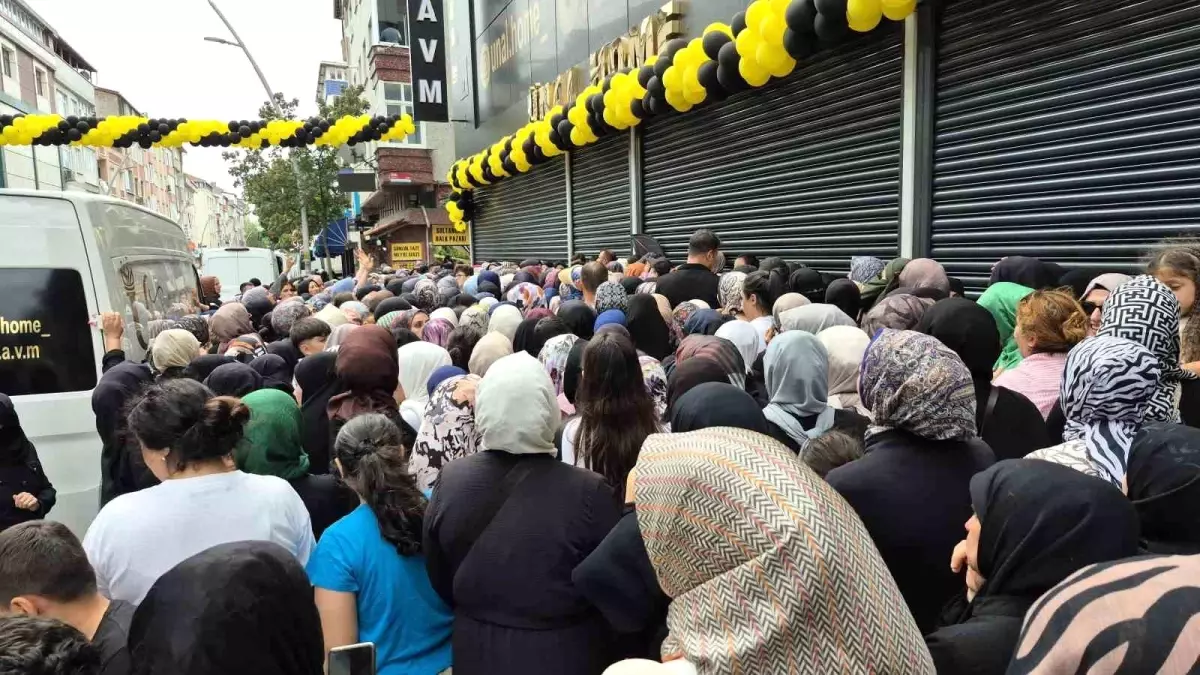 Sultangazi’de İndirim İzdihamı sultangazide indirim izdihami Z7yCHYJG