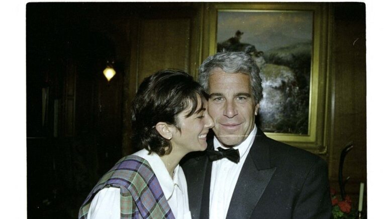 abd temsilciler meclisi 33 bin sayfa epstein belgesi yayimladi vW8G3KJH