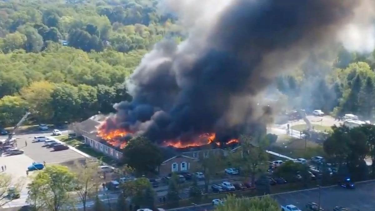 abdde kiliseye silahli saldiri olu ve cok sayida yarali var 4g8V5sRx