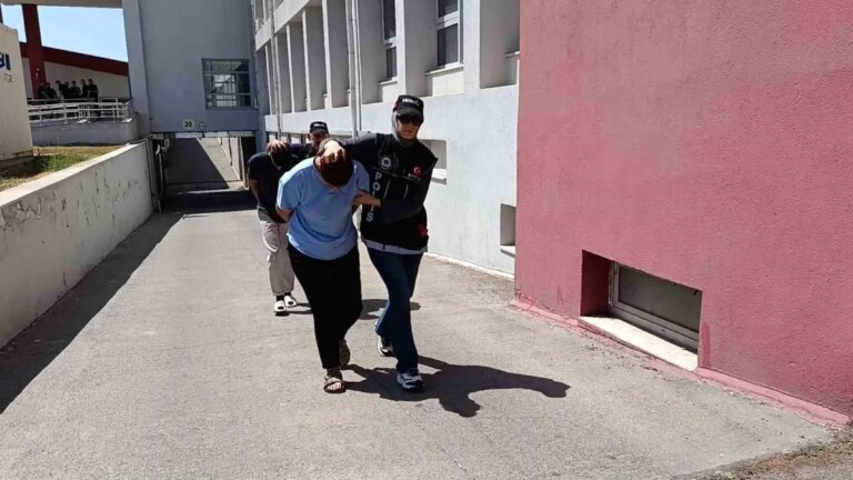 adanada 5 kilo esrar ele gecirildi mesSvXwf