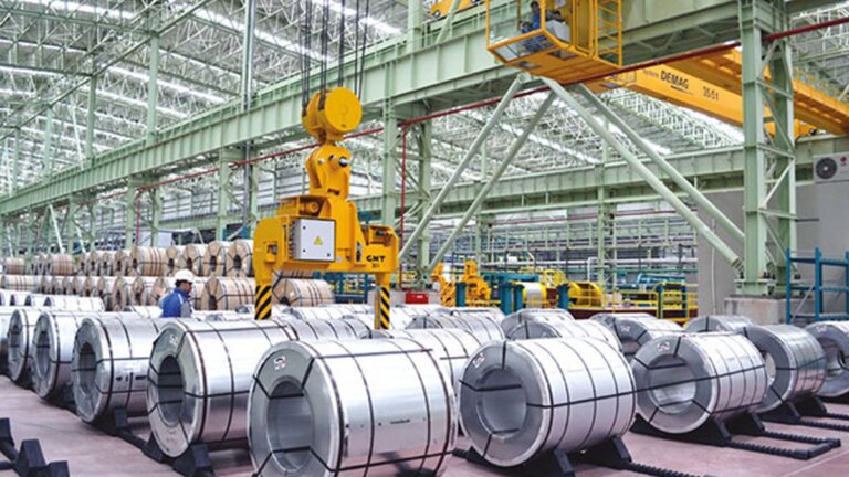 dev holdinge kayyum mu ataniyor aciklama geldi j8h9ucqE