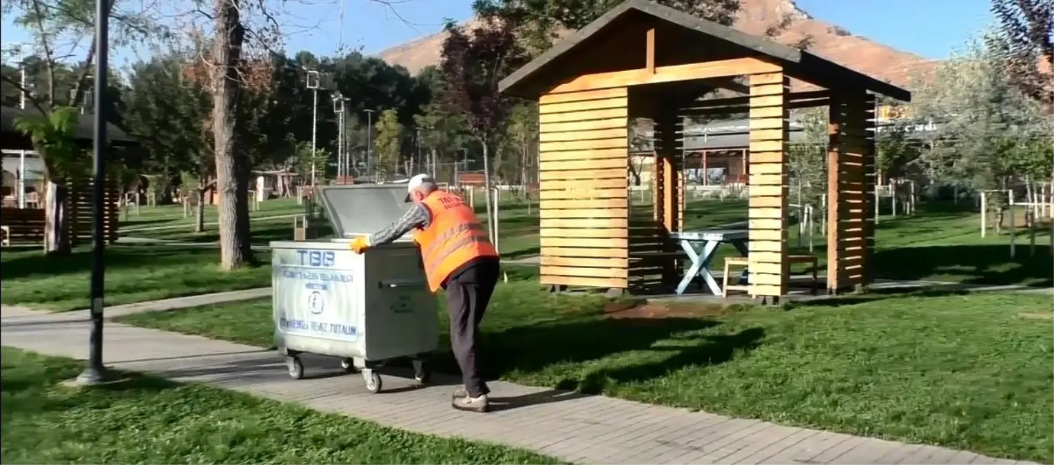 Hazmi Kayaalp’tan Ekmek İslafına Dikkat Çekici Örnek hazmi kayaalptan ekmek islafina dikkat cekici ornek Ea7XCOmM