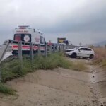 iznikte su kanalina dusen otomobilde 4 yarali lRE5GPMY