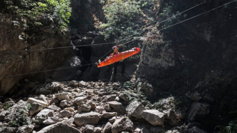 jak timleri olasi afetlere karsi yapilan tatbikatlarla zorlu gorevler icin hazirlandi VU2Zjlkd