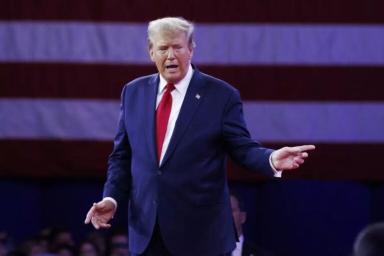 trumptan rusyaya fuze elestirisi vbnjjPML.jpg