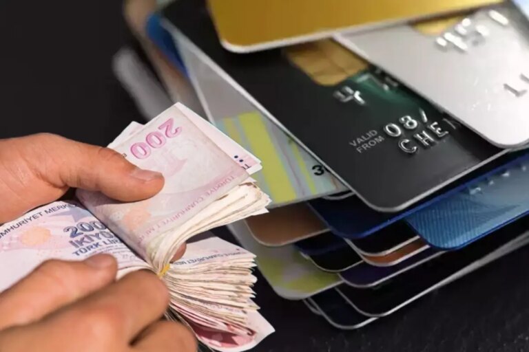 bddktan-kredi-kartlarina-yeni-kisitlama-5kbZ4kS1.jpg