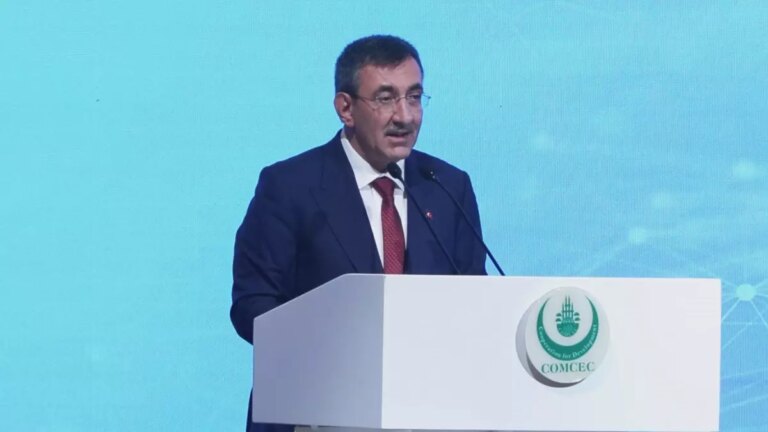 cevdet yilmaz islam ulkeleri arasindaki ekonomik entegrasyon daha da guclendirilmeli A1Qmr1Sx.jpg