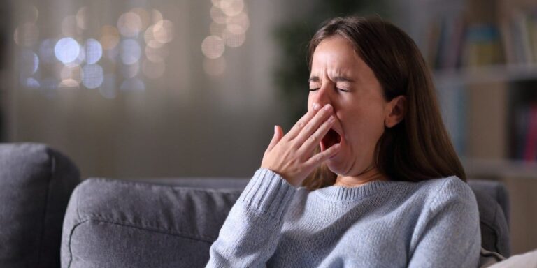 esnemeyi sadece uyku belirtisi mi saniyorsunuz beyninizin yeniden baslat tusu olabilir Y6fDB932.jpg