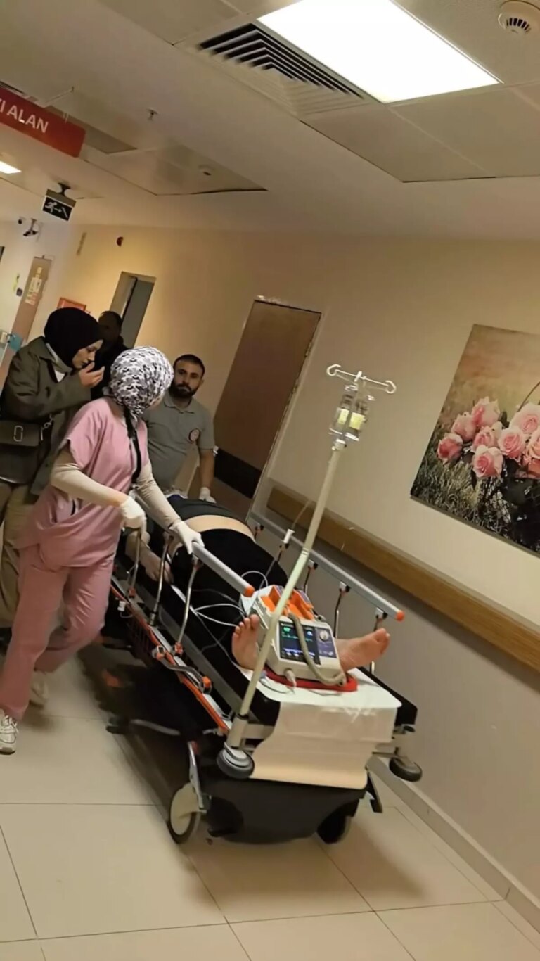 inegolde merdivenden dusen adam agir yaralandi iQ7l3cdj.jpg