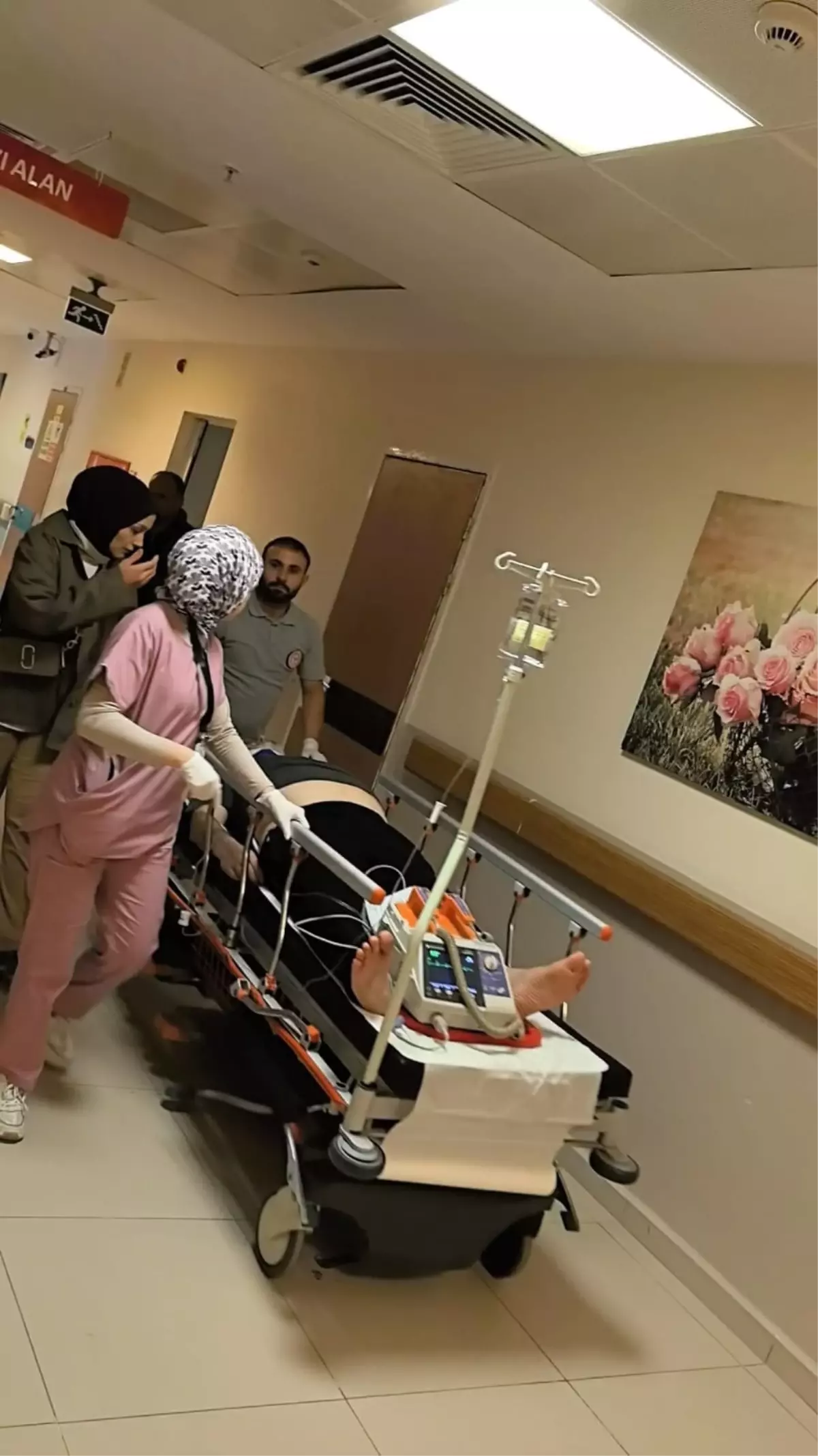 inegolde merdivenden dusen adam agir yaralandi iQ7l3cdj.jpg