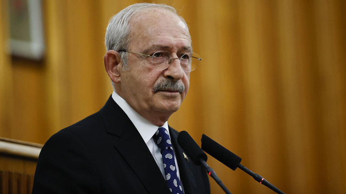 kemal kilicdaroglu calisma ofisini bosaltti 58K3usbu.jpg