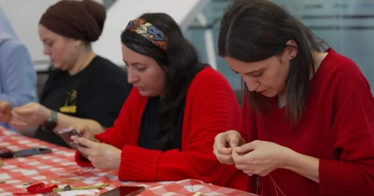 seka sanatta cumhuriyet nakisi 9XOxO4Su.webp