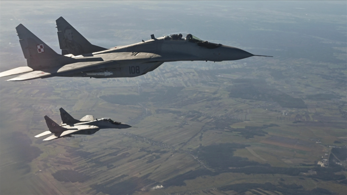 polonya-ukraynaya-mig-29-savas-ucaklari-verebilir-TUBVKuPX.jpg