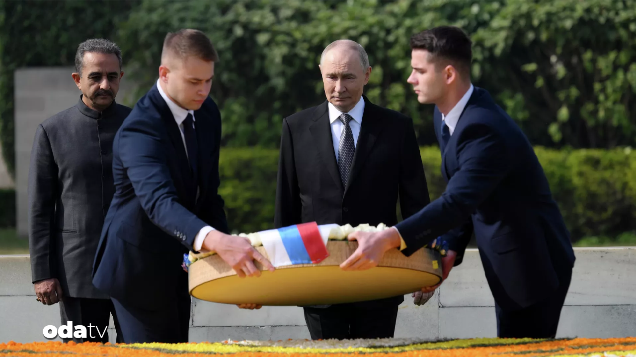 putinin-hindistan-ziyareti-gandhi-anitina-celenk-y5USrbmC.png