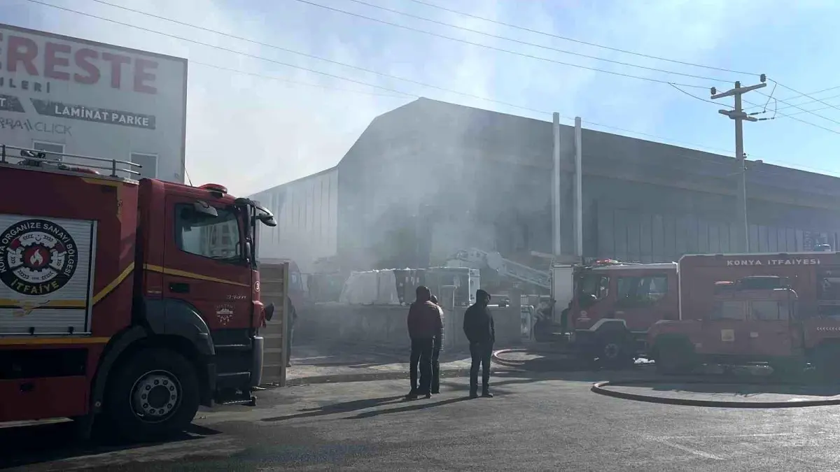 konyada-depoda-yangin-MDqZQZ8T.jpg