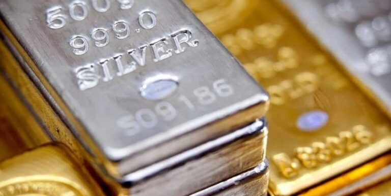 makro-belirsizlikler-gumusu-ucurdu-ons-fiyati-rekor-seviyede-iBDemL7T.jpg