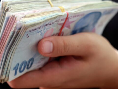 5 milyon liranin 32 gunluk getirisi doktor maasini solladi 1SQYBs2x