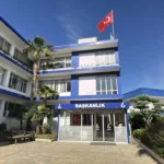 Guzelbahce belediyesine operasyonda yeni gelisme baskan mustafa gunayin oglu gelini ve kardesi serbest birakildi MNat5XEd